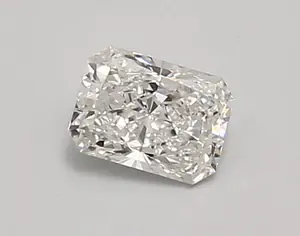 0.56ct E VVS1 Radiant (IGI)