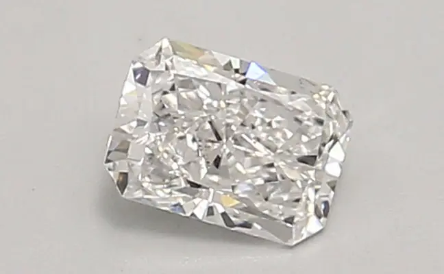 0.56ct D VS2 Radiant (IGI)