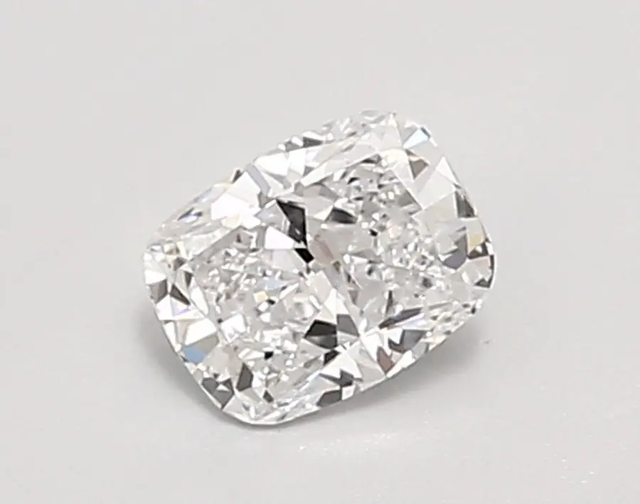 0.56ct D VVS2 Cushion (IGI)