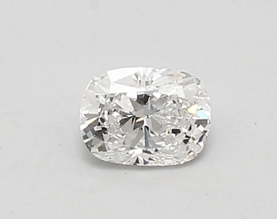 0.56ct D VVS2 Cushion (IGI)