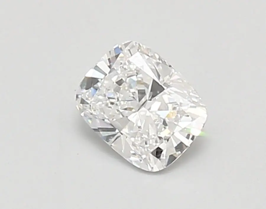 0.56ct D VVS2 Cushion (IGI)