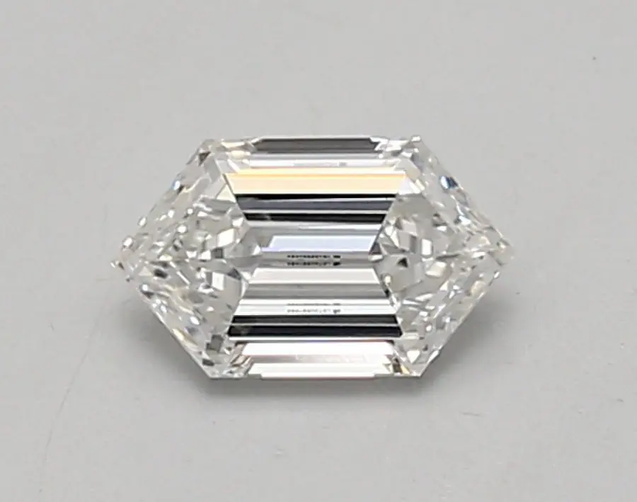 0.56ct E VVS2 Long Hexagon (IGI)