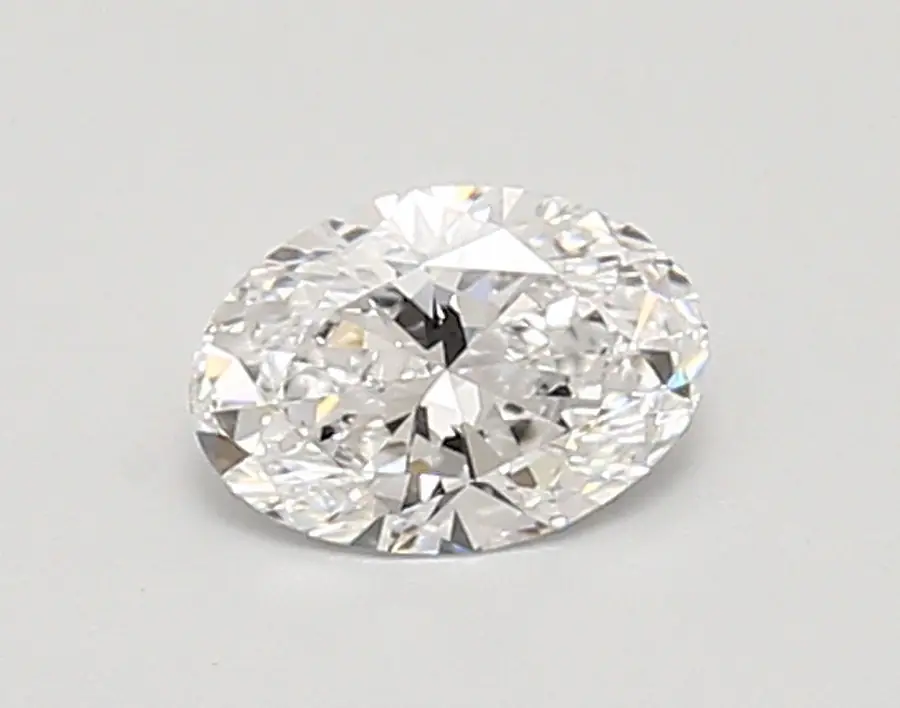 0.55ct D VVS2 Oval (IGI)