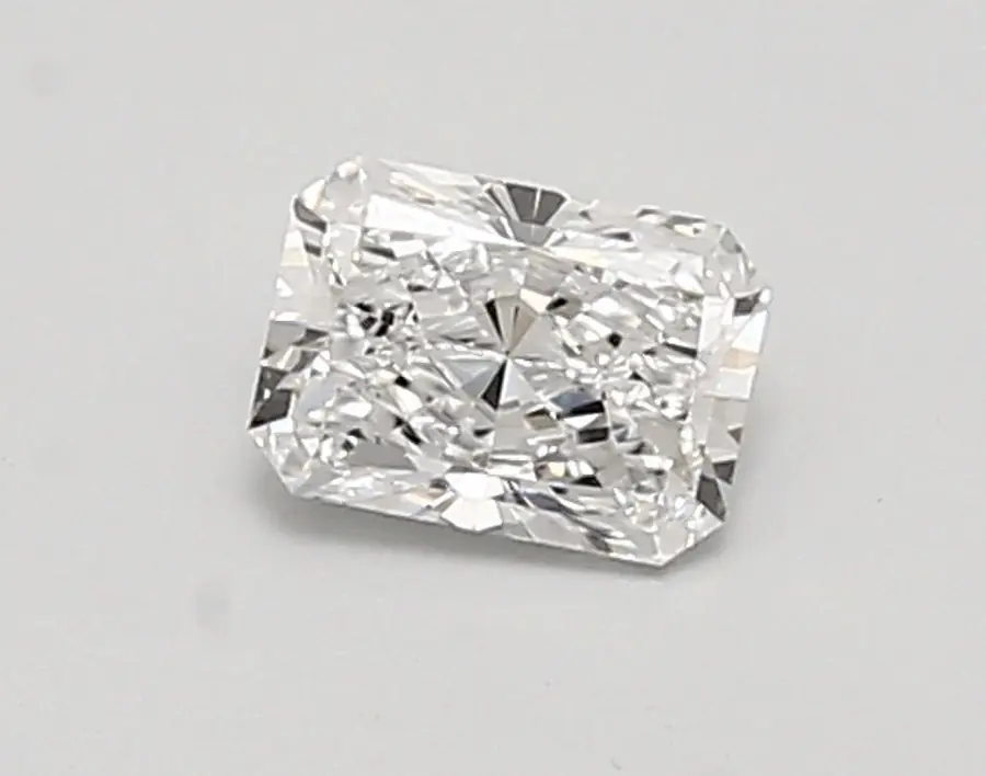 0.55ct D VS1 Radiant (IGI)