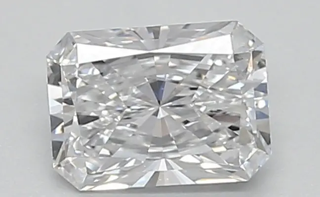 0.55ct D VVS2 Radiant (IGI)