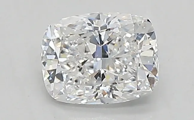0.55ct D VVS2 Cushion (IGI)