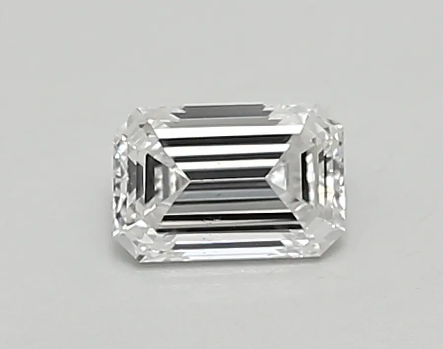 0.55ct D VS2 Emerald (IGI)