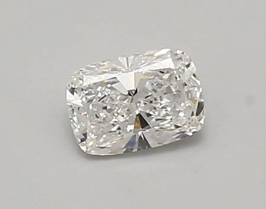 0.54ct D VVS1 Cushion (IGI)