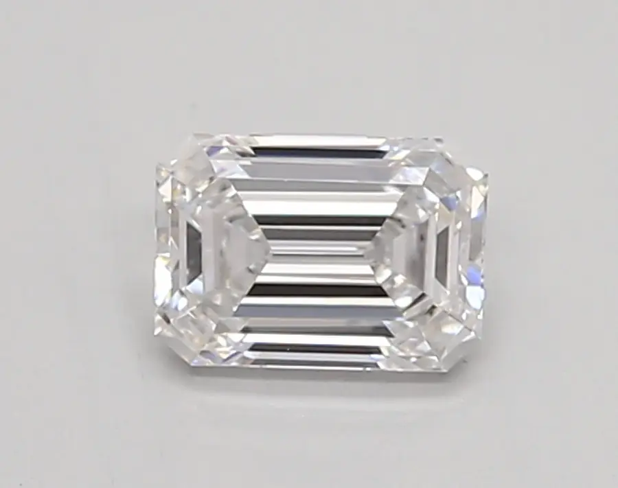 0.53ct D IF Emerald (IGI)