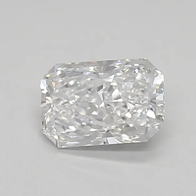 0.52ct E VVS2 Radiant (IGI)