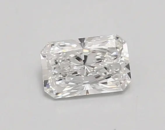 0.52ct E VVS2 Radiant (IGI)