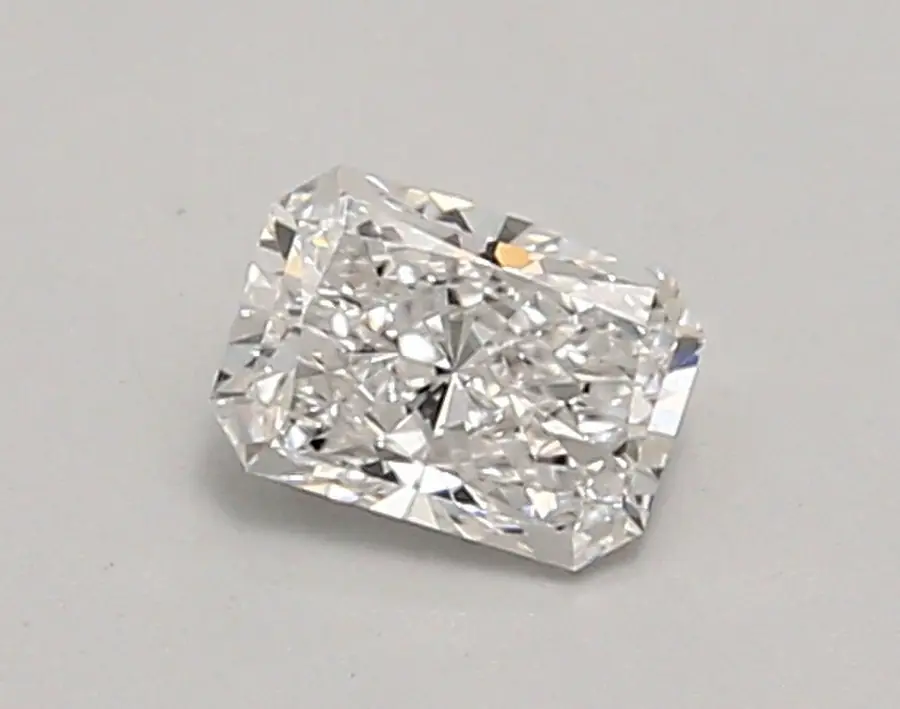 0.52ct D VS1 Radiant (IGI)