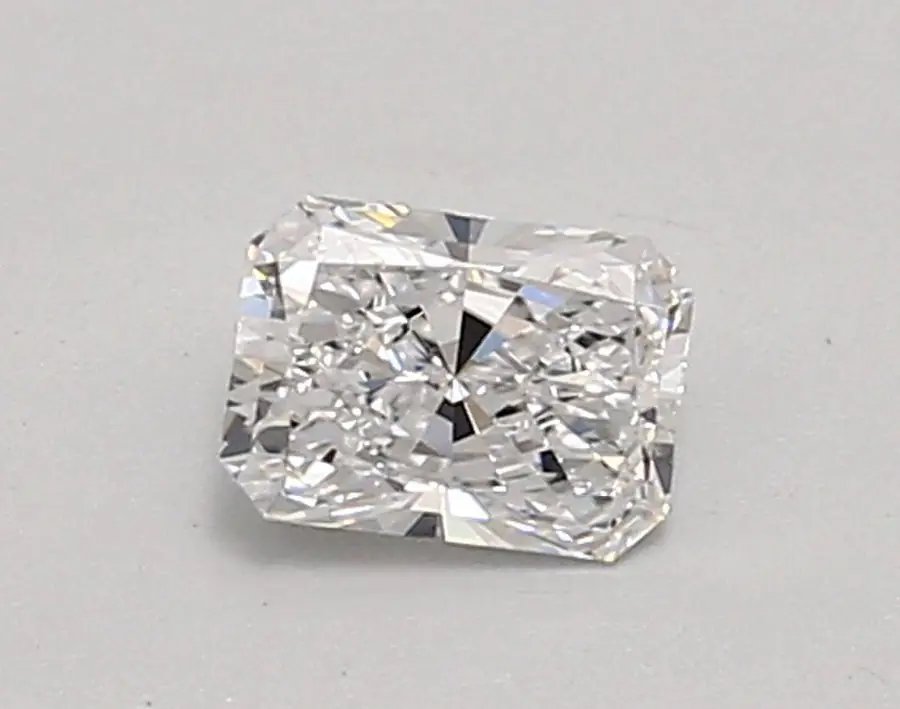 0.52ct D VVS2 Radiant (IGI)