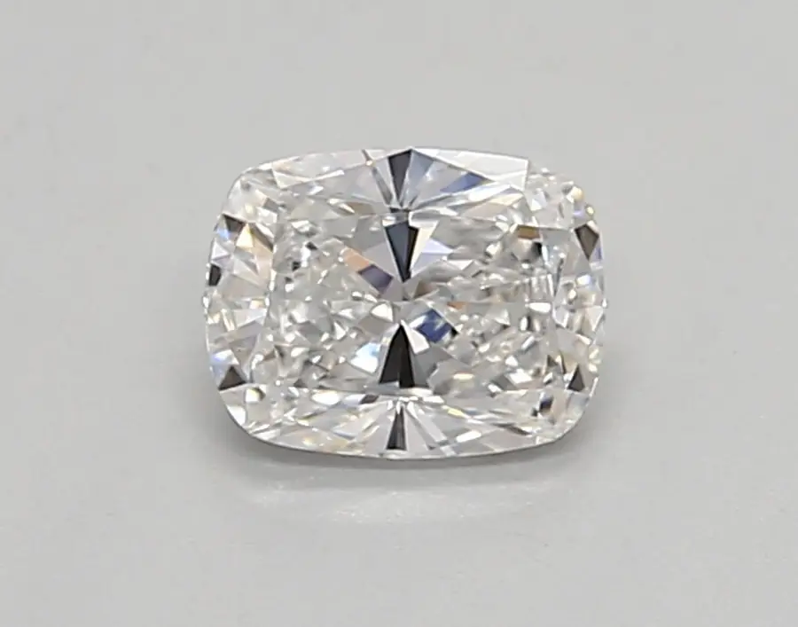0.52ct E VVS2 Cushion (IGI)