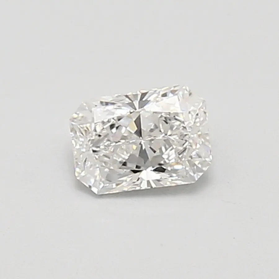 0.51ct E VVS1 Radiant (IGI)