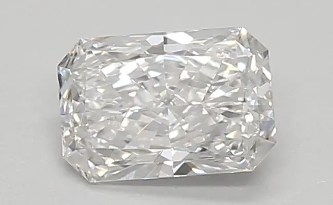 0.51ct E VVS1 Radiant (IGI)
