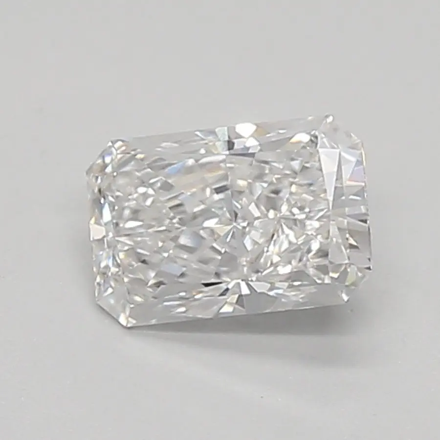 0.49ct E VVS2 Radiant (IGI)