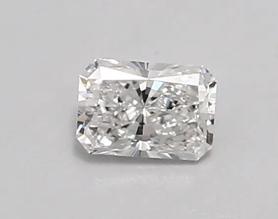 0.49ct E VVS2 Radiant (IGI)