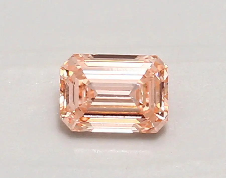 0.49ct FANCY INTENSE  PINK VS1 Emerald (IGI)