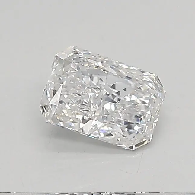 0.48ct E VVS2 Radiant (IGI)