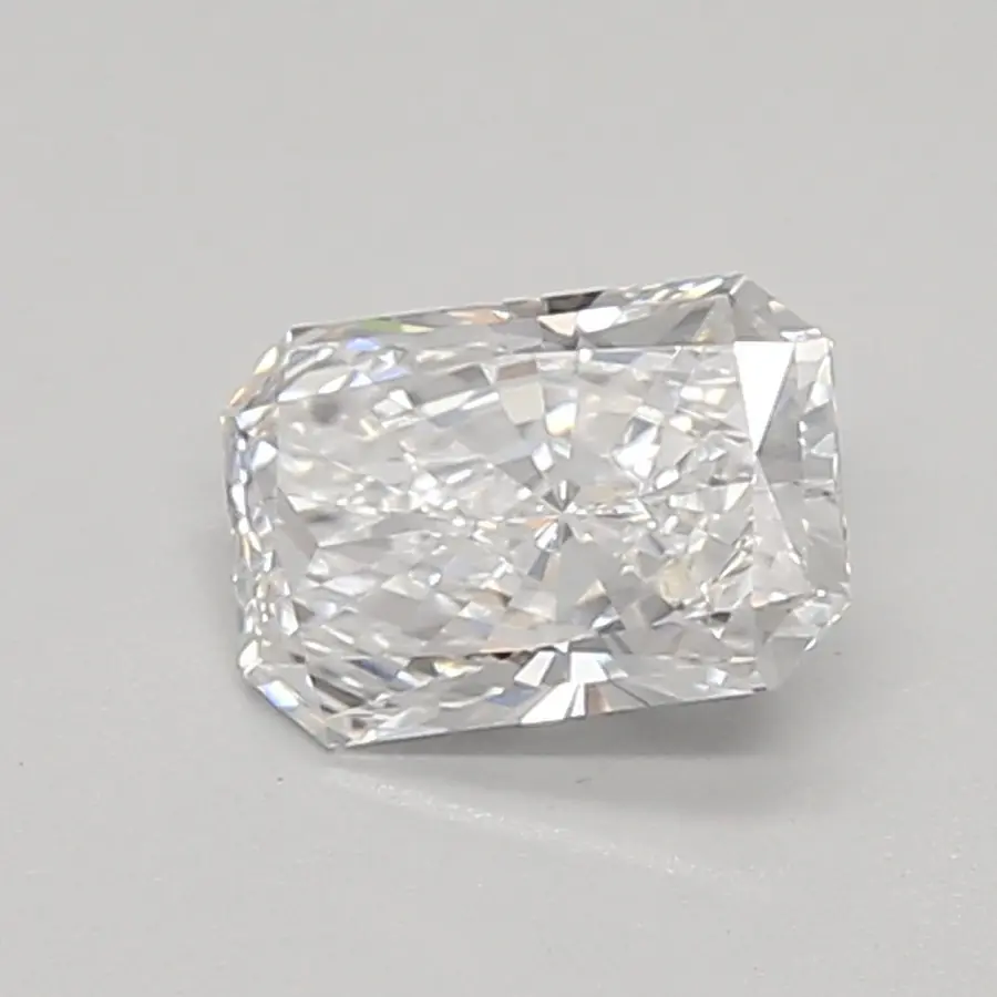 0.47ct D VVS1 Radiant (IGI)