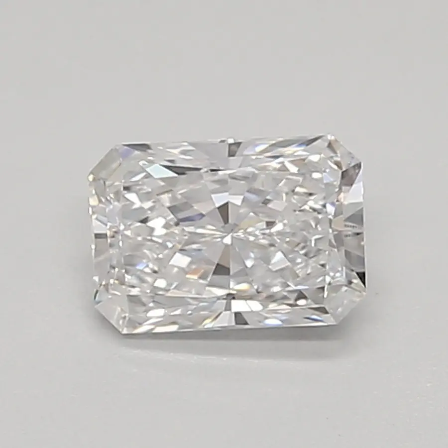 0.47ct D VVS2 Radiant (IGI)