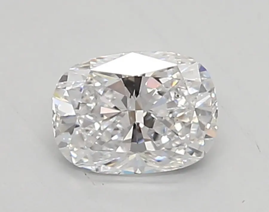 0.47ct D VVS2 Cushion (IGI)