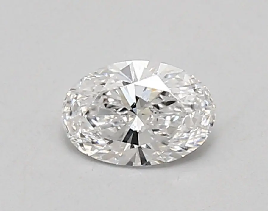 0.46ct D VVS2 Oval (IGI)
