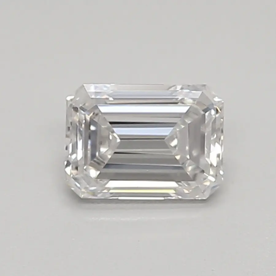 0.46ct E IF Emerald (IGI)
