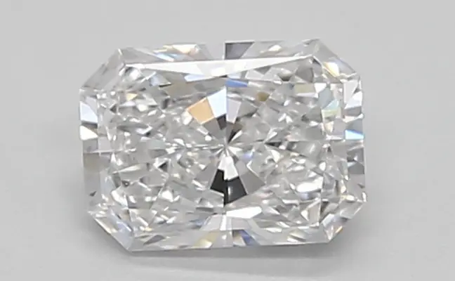 0.46ct E VVS1 Radiant (IGI)