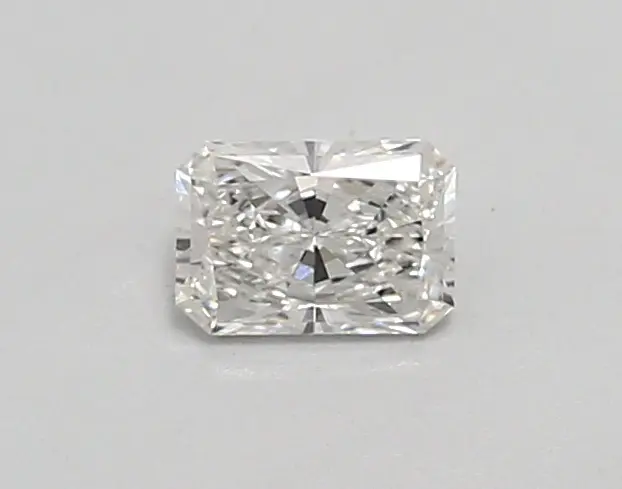 0.46ct F VVS2 Radiant (IGI)