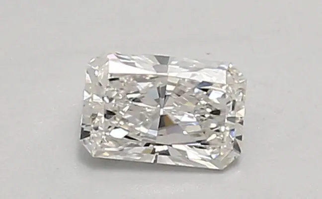 0.45ct E VVS1 Radiant (IGI)