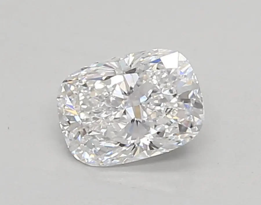 0.45ct D VVS2 Cushion (IGI)