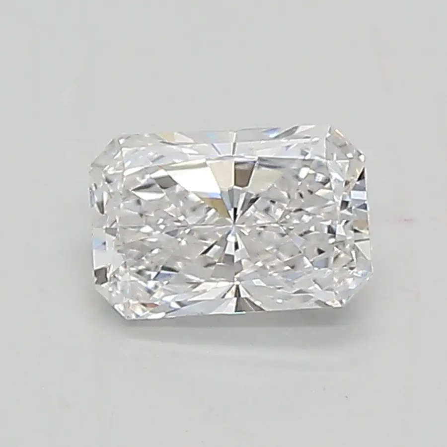 0.44ct E VVS2 Radiant (IGI)