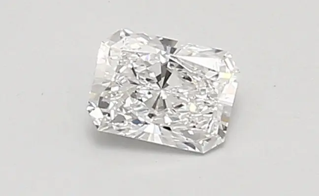 0.44ct D VVS1 Radiant (IGI)