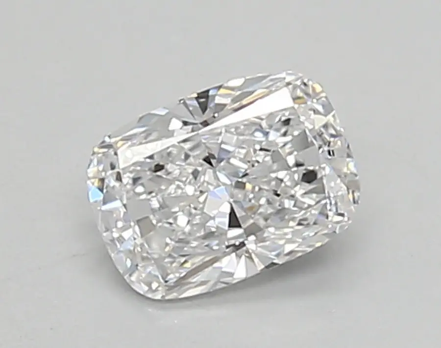 0.44ct D VVS1 Cushion (IGI)