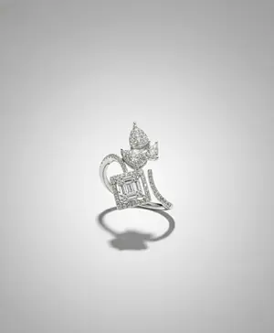 The Empress Arch Solitaire Ring