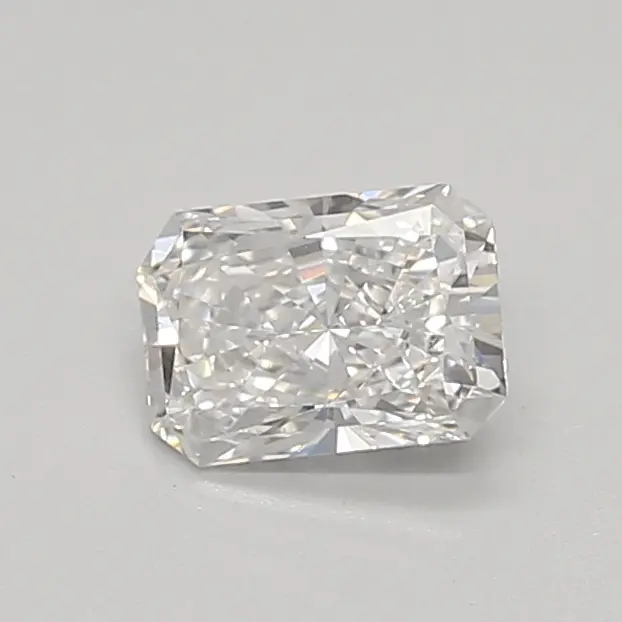 0.43ct E VVS2 Radiant (IGI)