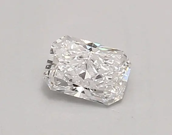 0.43ct D VVS1 Radiant (IGI)