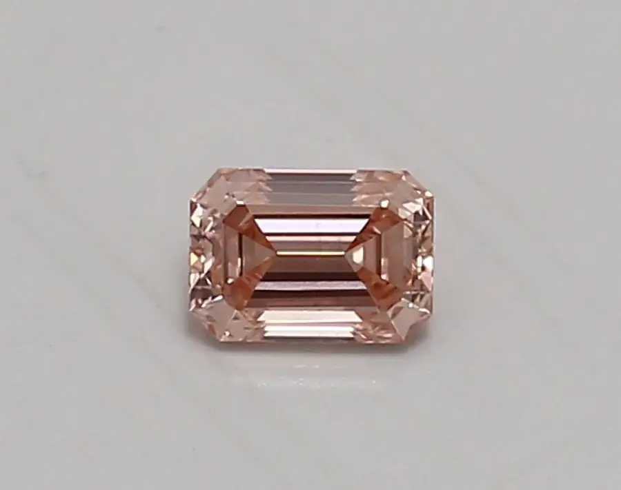 0.43ct FANCY VIVID  PINK VS2 Emerald (IGI)