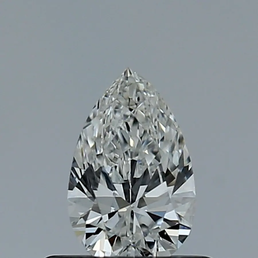 0.42ct F VVS1 Pear (IGI)