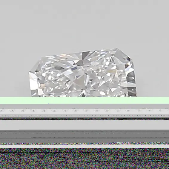0.42ct D VVS2 Radiant (IGI)