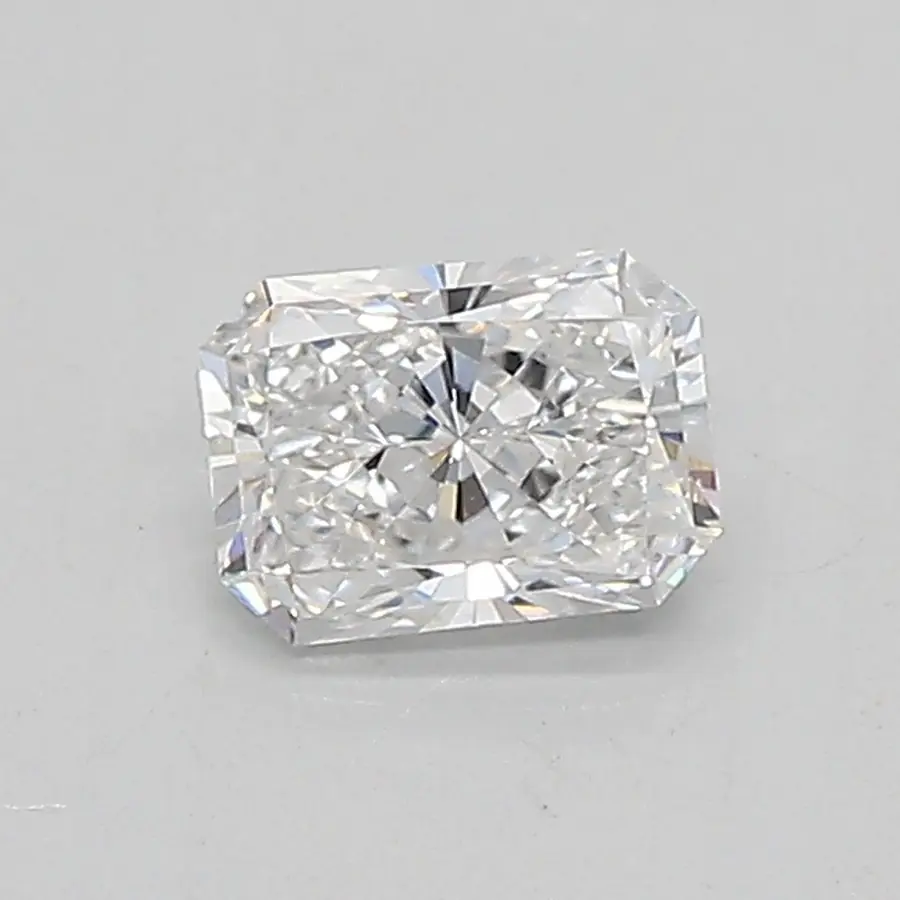 0.42ct D VVS1 Radiant (IGI)