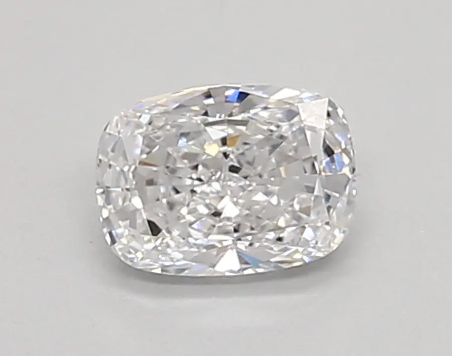 0.42ct D VVS2 Cushion (IGI)