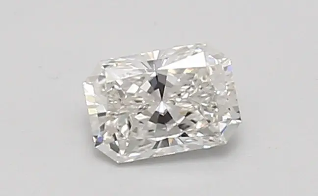 0.41ct F VVS2 Radiant (IGI)
