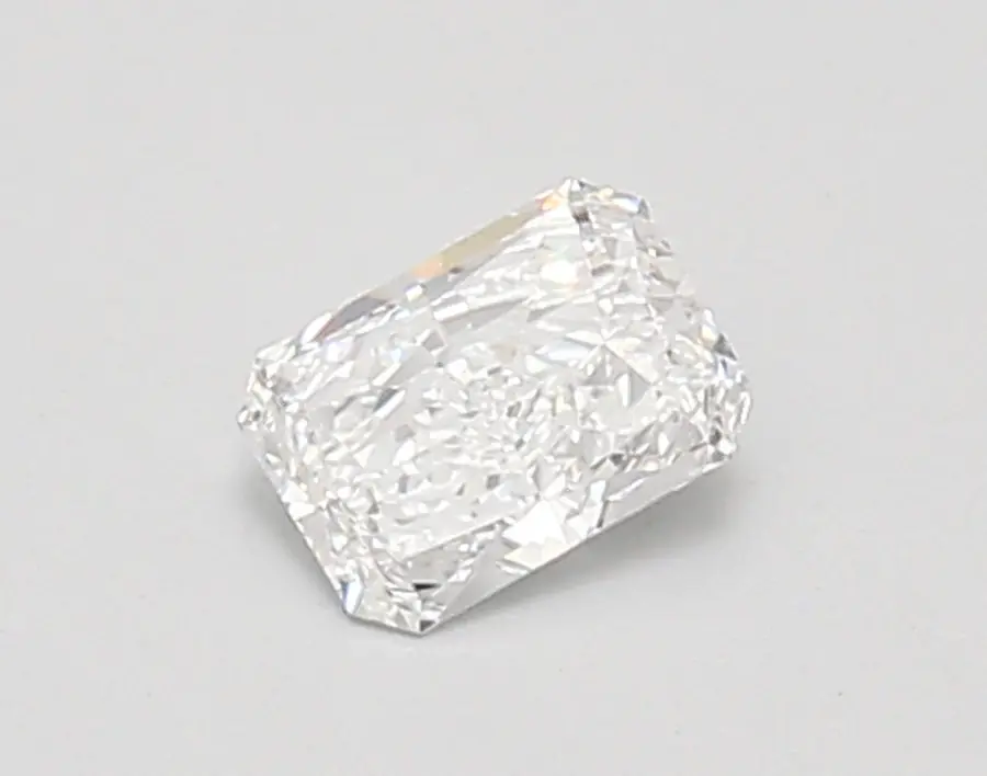 0.41ct D VVS1 Radiant (IGI)