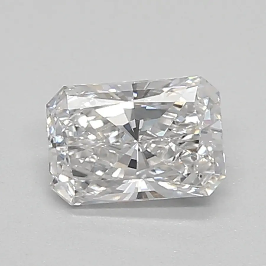 0.41ct E VVS2 Radiant (IGI)