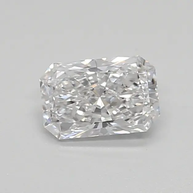 0.41ct D VVS2 Radiant (IGI)