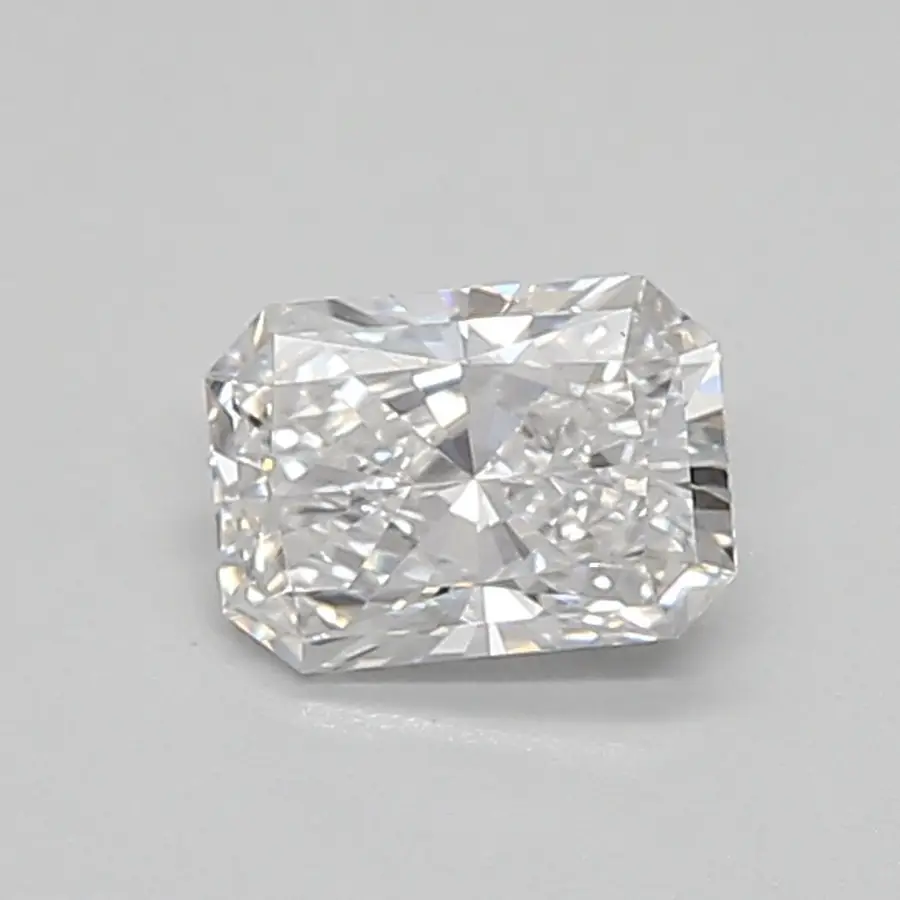 0.41ct E VVS2 Radiant (IGI)