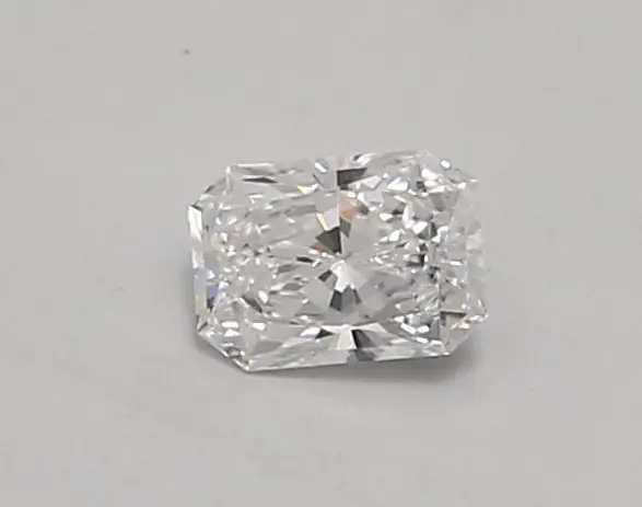 0.41ct D VVS2 Radiant (IGI)